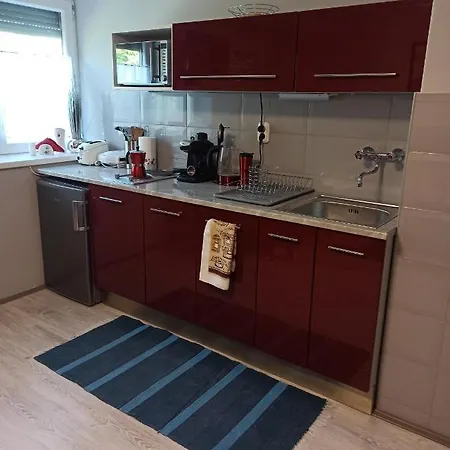 Apartament Angi Apartman- Nagyszeru Elhelyezkedes, Vendegkozpontu Szallashely-szolgaltatas *